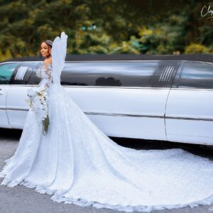 Robe Blanche Royale pièce unique en solde